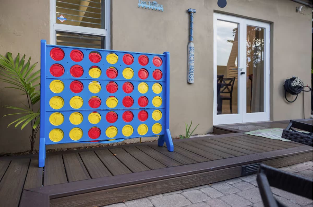 Connect 4, make sure you always make your first move in the middle 😉