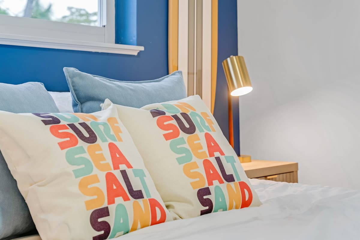 🌊 Surf, salt, sea, and sleep — the vibes don’t stop even when you turn in for the night!